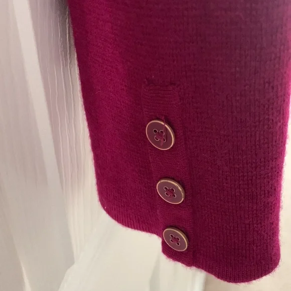Beautiful fuschia knit blazer - Picture 5 of 5